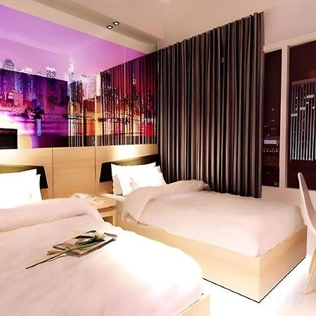 G Suites Hotel By Amithya Sorabaya Extérieur photo