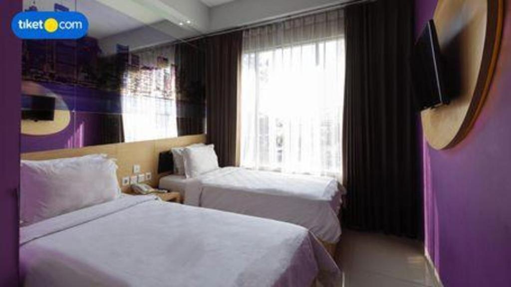 G Suites Hotel By Amithya Sorabaya Extérieur photo