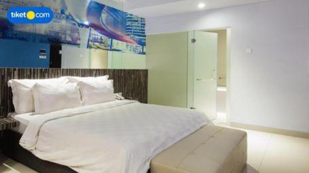G Suites Hotel By Amithya Sorabaya Extérieur photo