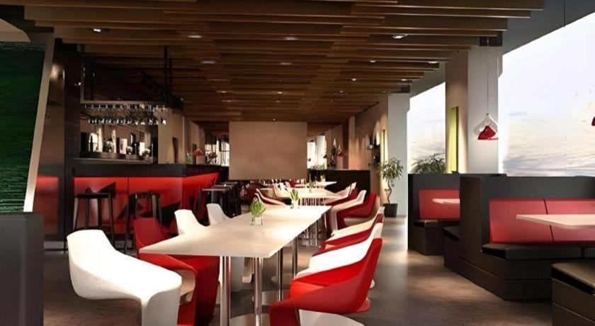 G Suites Hotel By Amithya Sorabaya Extérieur photo