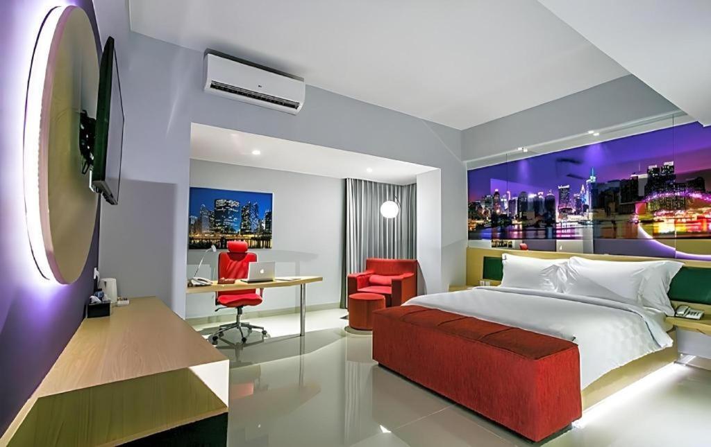G Suites Hotel By Amithya Sorabaya Extérieur photo